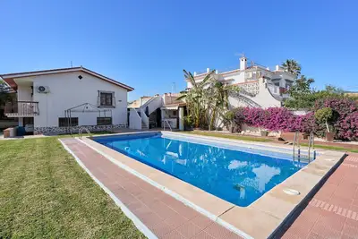Villa Dopimar avec piscine privée, Wi-Fi et climatisation