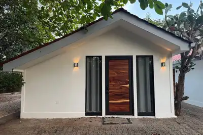 Image de Jungle Studio / Shared Pool / 2 Min drive to Beach & Downtown Coco