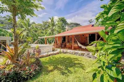 Image de Casa Franke · Pool & Jungle Charm 150m from Beach