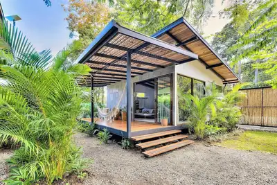 Parsley Villa · Private Studio for Adults + Pool