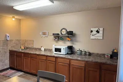 Image de Adorable 1-bedroom suite with great outdoor area.