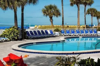 Image de Beautiful St. Pete Beach Villa w/ Balcony, Gulf View, & Kitchen; Sleeps 6 Adults