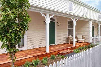 Image de Classic Charm Meets Modern Comfort +parking