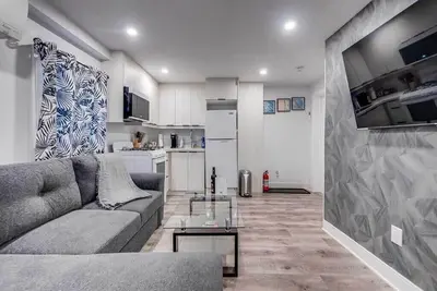 Image de Modern 1br Unit Near the Falls!