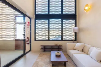 Image de Vlc Host - Reina 166 B