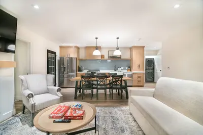 Image de Hot Tub Access Condo Near Deer Valley | Modern Cottage w/Kitchen, Fireplace