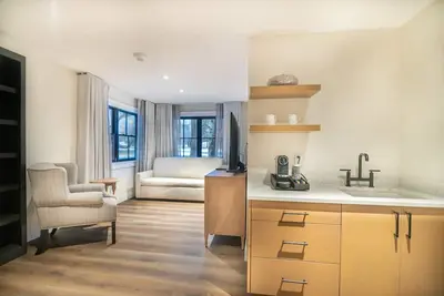 Image de Midway Hideaway: Perfect Oasis w/ Hot spring access, Resort amenities