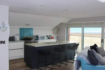 Image de Historic Hoylake Lifeboat Station remodelled into a luxury penthouse apartment