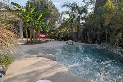 Image de La villa Signature Bali  : Piscine Lagon jacuzzi clim 8 pers.