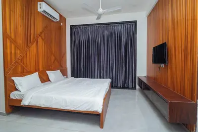 Image de Gorgeous Farm Stay on Ecr, Private Pool & Serene Getaway