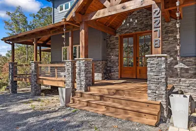Image de Luxury Chalet 4br/5ba, movie rm, game rm, hot tub, amazing views in Murphy