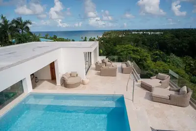 Image de 3 bedrooms & 4. 5 bathrooms  hilltop penthouse with ocean view & private pool