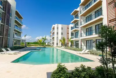 Image de Exclusive 1br, pool, gym, and artificial beach