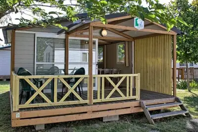 Image de Chalet - Piscine  - ccaghdg