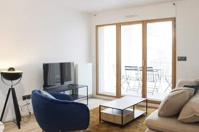 Image de Séjour lumineux à Vanves pour 6 personnes