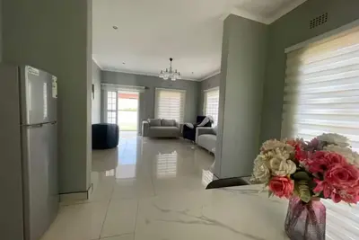 Image de Sigma Court Apartment 3, Entire home in Lilongwe, Malawi