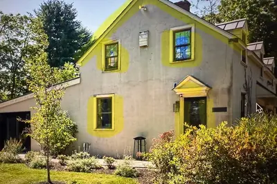 Image de Carriage House 5098 is Your Modern Cottage Getaway!