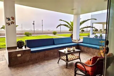 Image de Casa en primera fila de playa! ! \nA solo 20 minutos de Asia! !