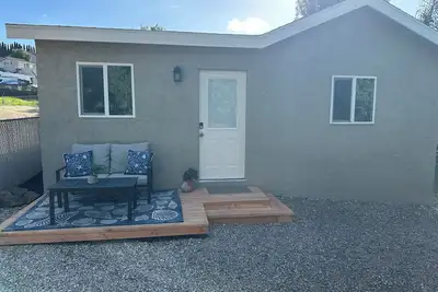 Image de Peaceful & Newly Updated 1-Bedroom Villa Retreat