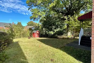 Image de Nfl Draft! Charming 2-bedroom house with parking. Minutes from Acrisure/Downtown