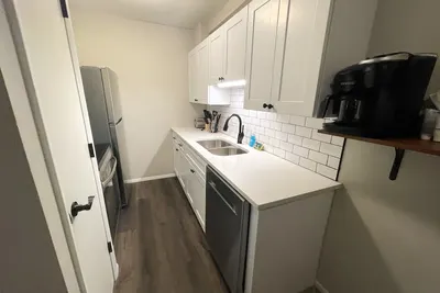 Image de 2-Bedroom Apartment – Budget-Friendly City Stay