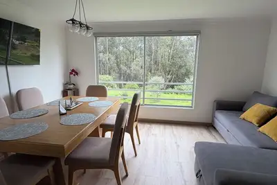 Image de Soothing 3-bedroom apartment in adorable Cuenca neighborhood