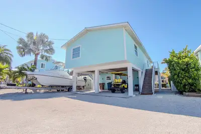 Image de 3-bedroom house in lovely Marathon with canal and private dock close to Sombrero