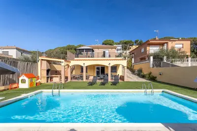 Image de Villa Luz Lloret avec Piscine