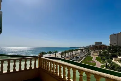 Image de Ocean, pool and beach views
