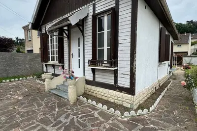 Image de Maison avec Jardin