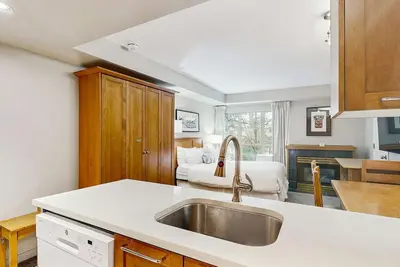 Image de Whistler - Whistler Peak Lodge 309