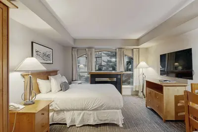 Image de Whistler - Whistler Peak Lodge 3305