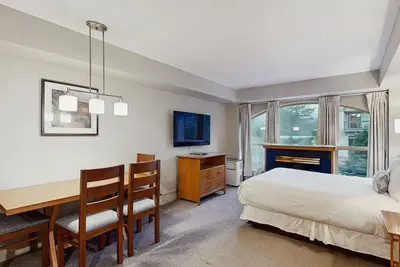 Image de Whistler - Whistler Peak Lodge 3306