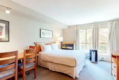 Image de Whistler - Whistler Peak Lodge 405