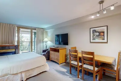 Image de Whistler - Whistler Peak Lodge 408