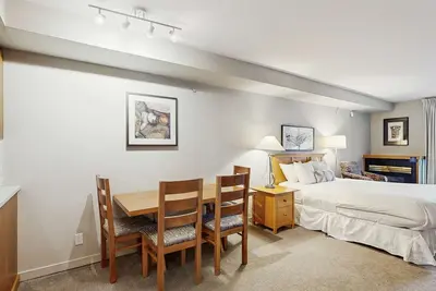 Image de Whistler - Whistler Peak Lodge 411