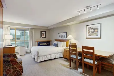 Image de Whistler - Whistler Peak Lodge 416