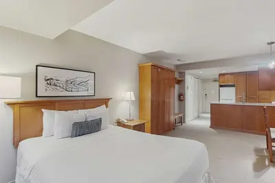 Image de Whistler - Whistler Peak Lodge 506