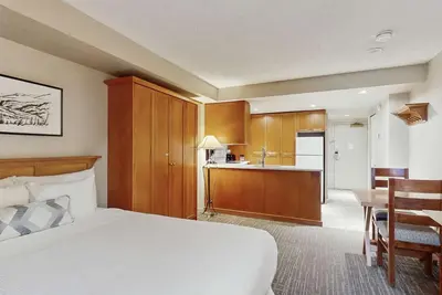 Image de Whistler - Whistler Peak Lodge 4407