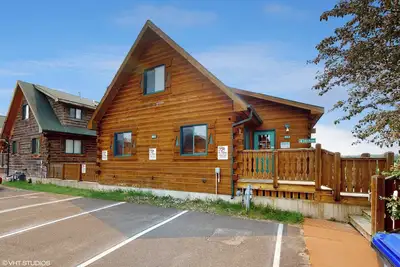 Image de Cozy entire cabin in perfect Warrens with spacious Loft Area