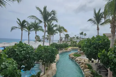 Elite Beachfront Studio - Villa La Valencia Cabo - Longest Lazy River