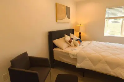 Image de Charming 2-bedroom house with Ac in Fairview