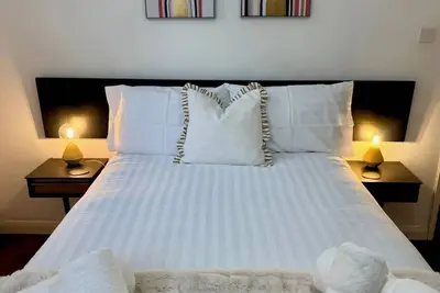 Image de Apartment in Bath, Parking Available, Garden Views and Short Walk to Centre