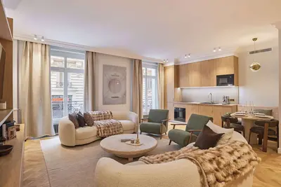 Image de Appartement de luxe climatisé Arc de Triomphe