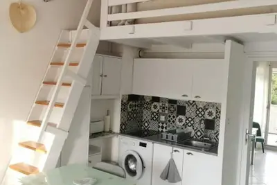Image de Appartement Meublé 4 Pers à 200m de la Mer avec Parking Privé