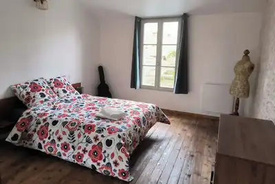 Image de Maison 80m2 totalement rénovée en plein centre-ville.