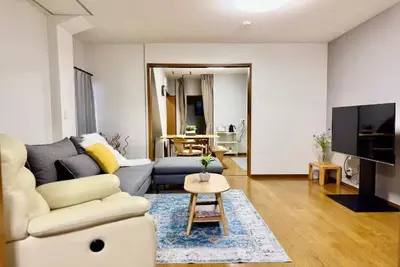 Image de Spacious 5br Osaka Home - Sleeps 8 - Family & Groups - Near Usj & Kyocera Dome