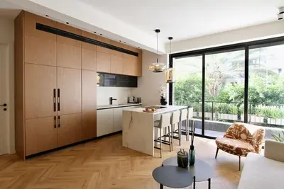 Image de Stylish New 2br • Near Beachfront | By SweetyGuest