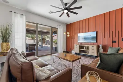 Image de 4bdrm Oasis with Private Pool, Hot Tub and Billiards!