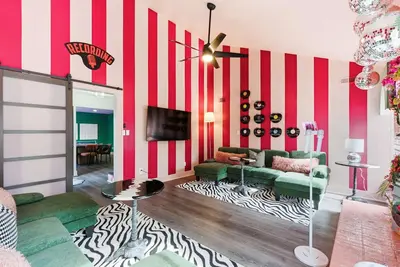 Image de The Goat – Pool, Hot Tub, Gym, Sauna & Gameroom